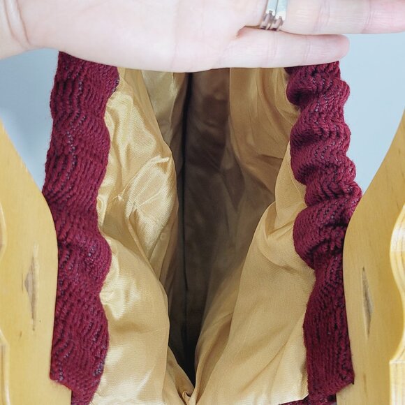 Handmade Women's Red & White Woven Handmade Wood Handles Purse Handbag One Size - Picture 3 of 6